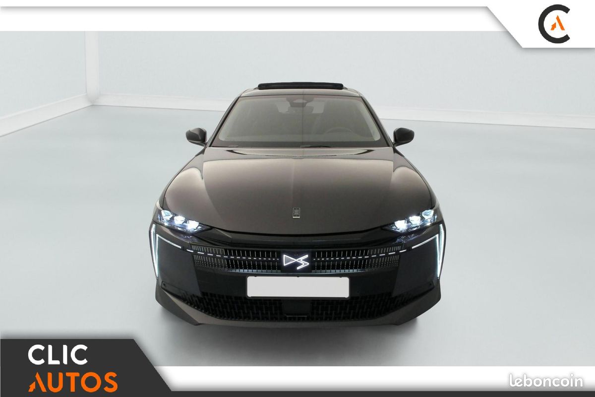 DS DS4 DS N°4 1.2i Hybride 145 BVR Etoile Alcantara (image 2)