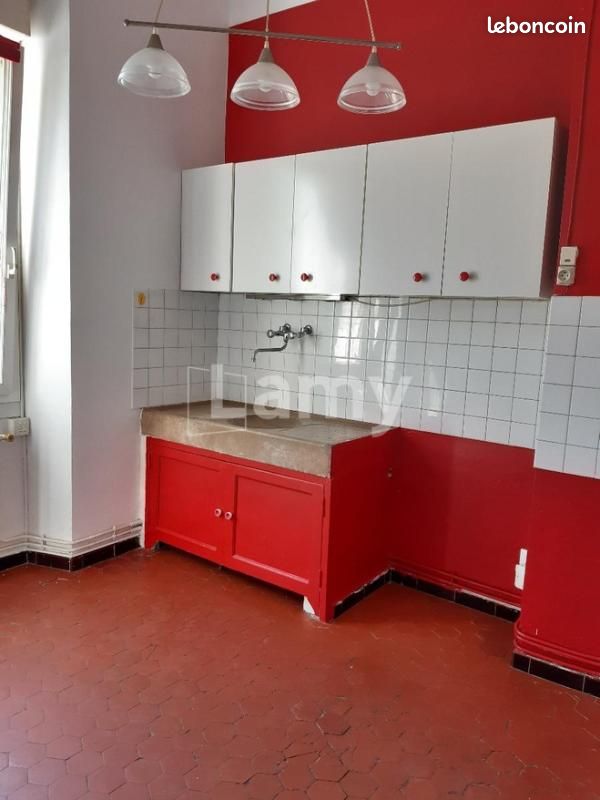 Appartement 2 pièces 56 m² · à Rousset · 56 m² · 742 €