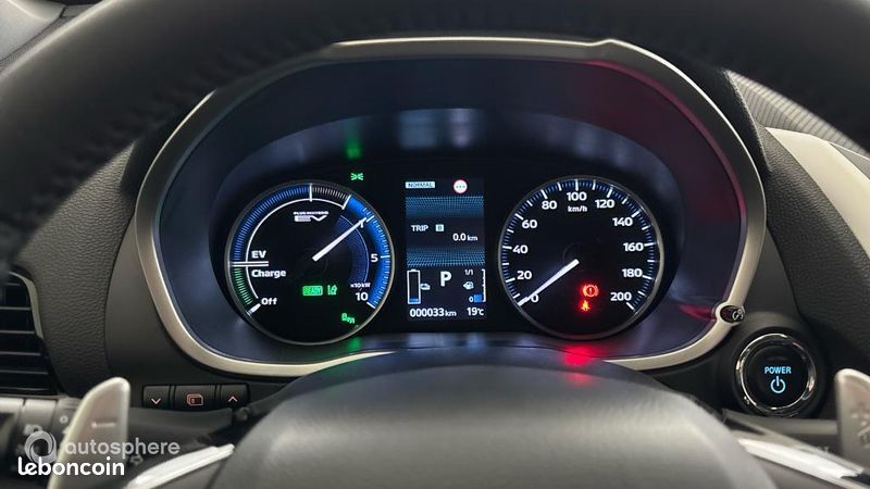 Mitsubishi Eclipse Cross 2.4 MIVEC PHEV 188ch Intense 4WD (image 10)
