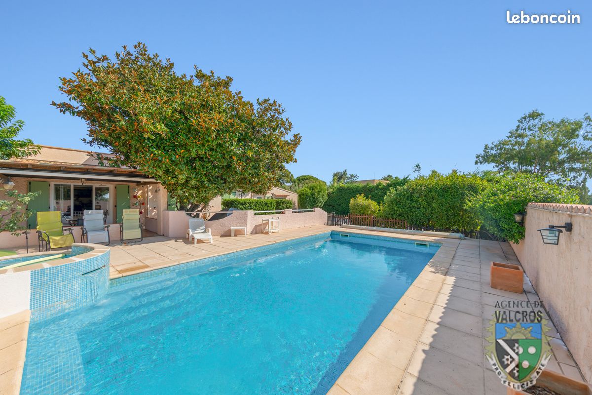 Maison 10 pièces 187 m² · à La Londe-les-Maures · 187 m² · 880 000 €