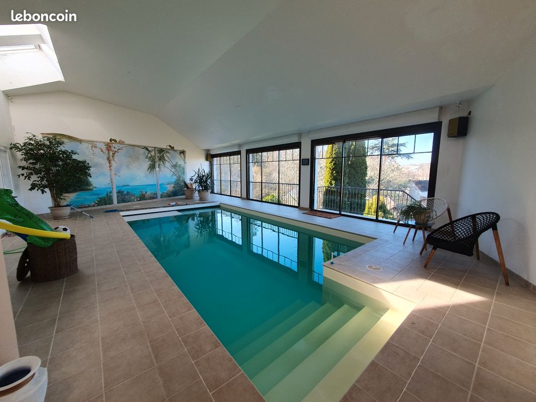 Maison 7 pièces 336 m² · à Montrichard Val de Cher · 336 m² · 342 500 €