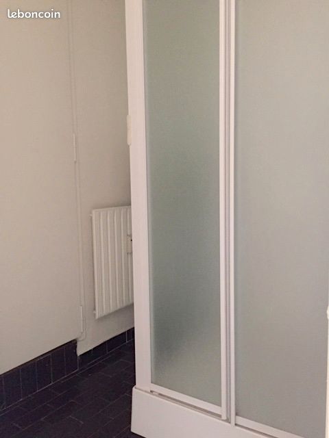 Appartement a louer - 2 pièce(s) - 25 m2 - Surfyn