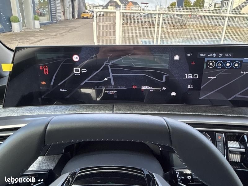 Peugeot 3008 1.2 Hybrid 145ch Allure e-DCS6 (image 8)