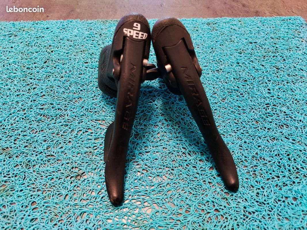 Paire de manettes / leviers de frein / brifters Campagnolo Mirage 9