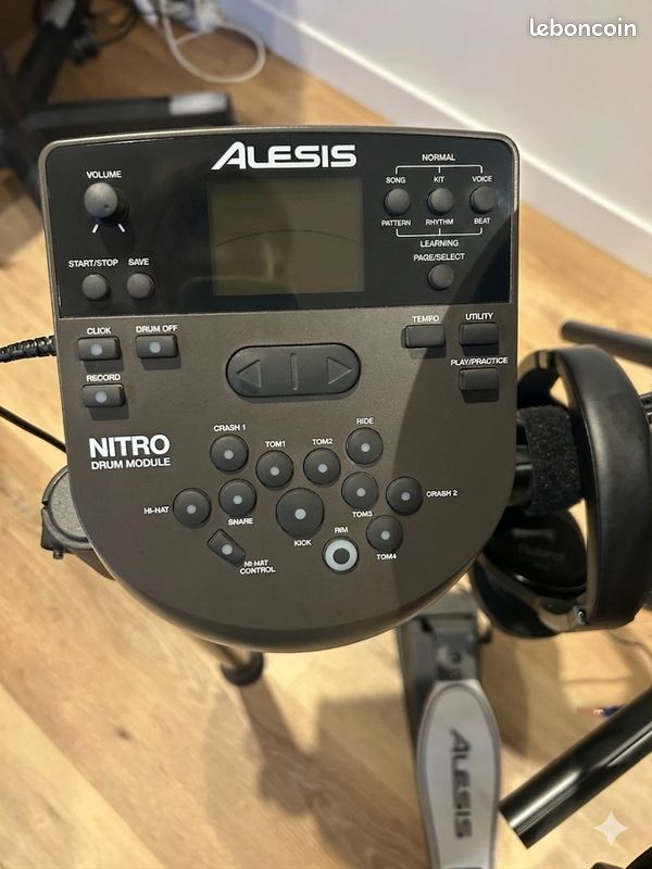 Batterie Électronique Alesis Nitro Kit – Complète avec Accessoires (image 3)