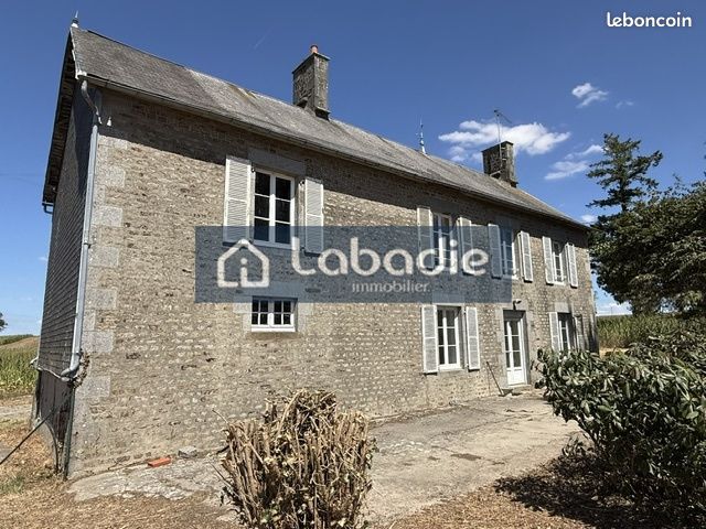 Maison 6 pièces 101 m² · à Noues de Sienne · 101 m² · 129 000 €