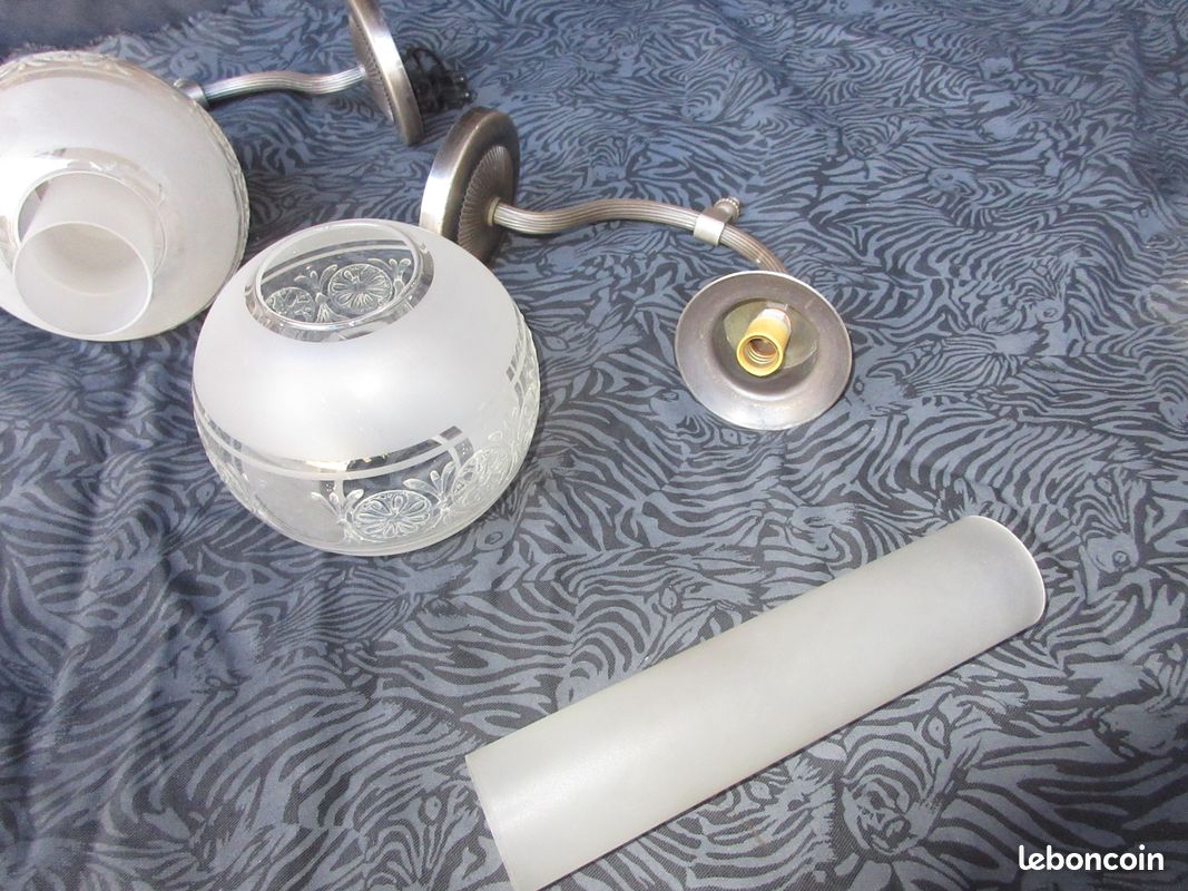 Luminaire applique murale argenté (image 2)