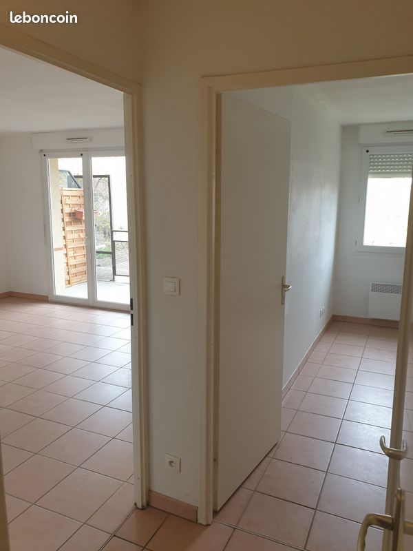 T2 42 m² avec terrasse et parking – Proche Airbus (image 1)