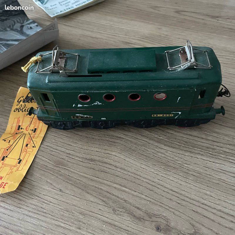 Locomotive HORNBY SNCF BB 8051 échelle 0 Bicolore Métal Occasion