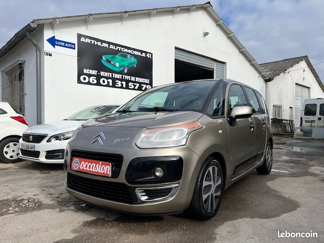 Citroën C3 1.6 hdi 92 ch Marron clair - Voitures
