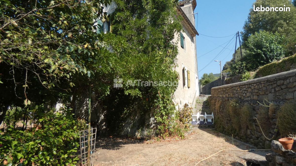 Terrain 12 pièces 229 m² · à Soudorgues · 229 m² · 212 000 €
