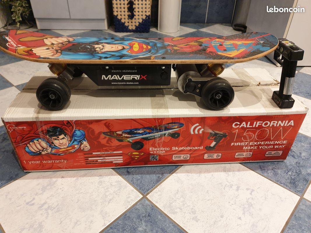 Skateboard électrique (image 1)
