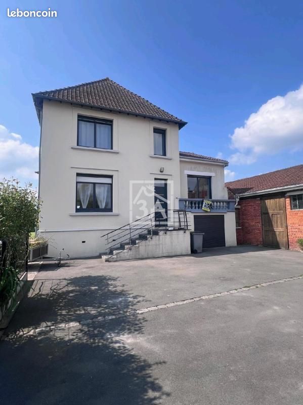 Maison 9 pièces 161 m² · à Annezin · 161 m² · 285 000 €