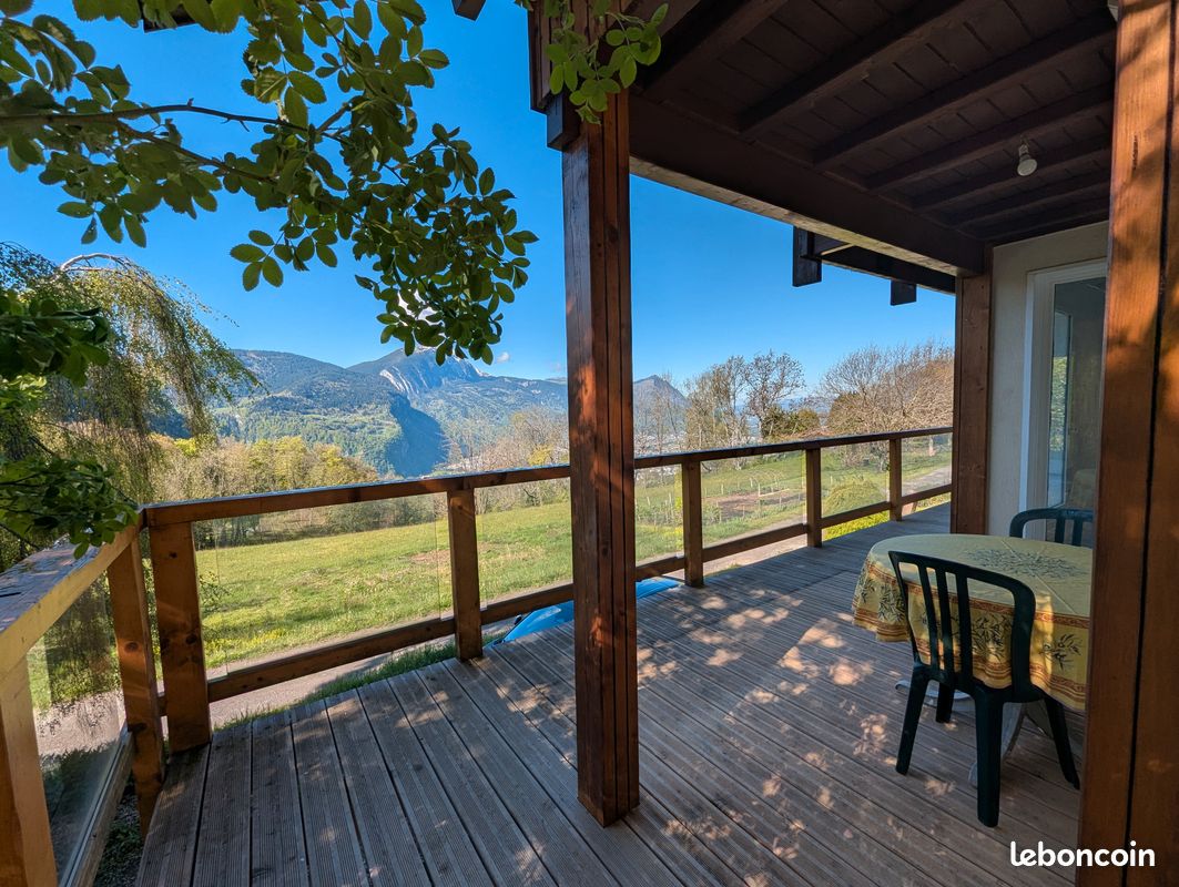 Maison 7 pièces 185 m² · à Saint-Sigismond · 185 m² · 645 000 €