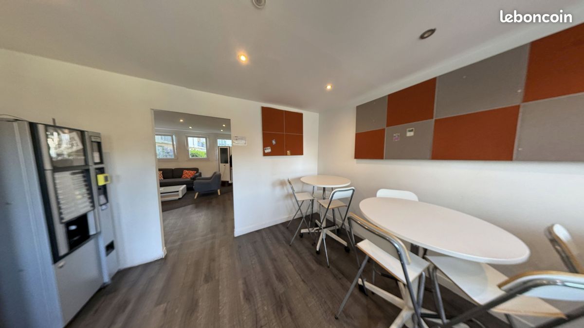 Bureaux 396 m² Issy-les-Moulineaux (image 2)