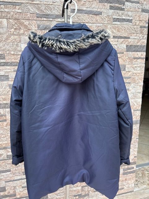 Parka (image 2)