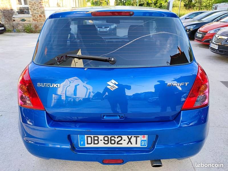 Suzuki swift iii 2009 (image 5)