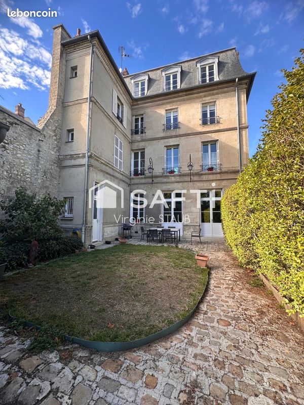 Maison 13 pièces 322 m² · à Compiègne · 322 m² · 995 000 €