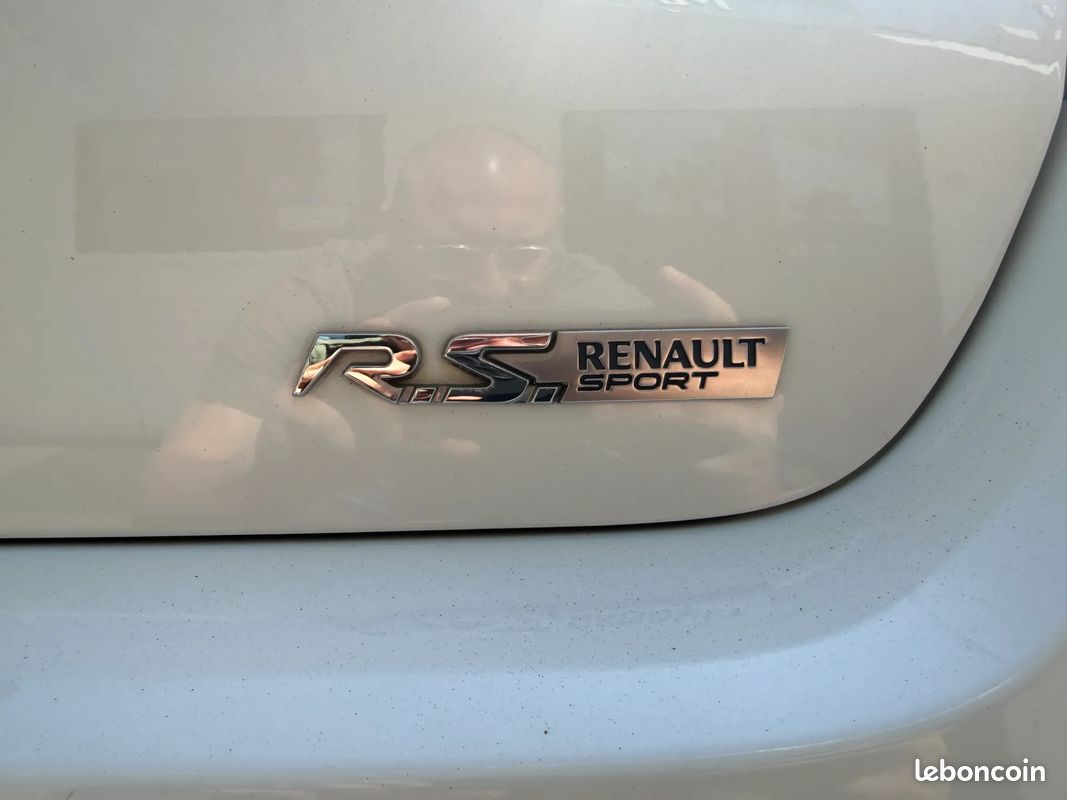 RENAULT Twingo RS 1.6 130ch - 2011 - 110 000 km - Kit Distribution fait à 109000 - Demi ligne - Suivi Complet (image 30)