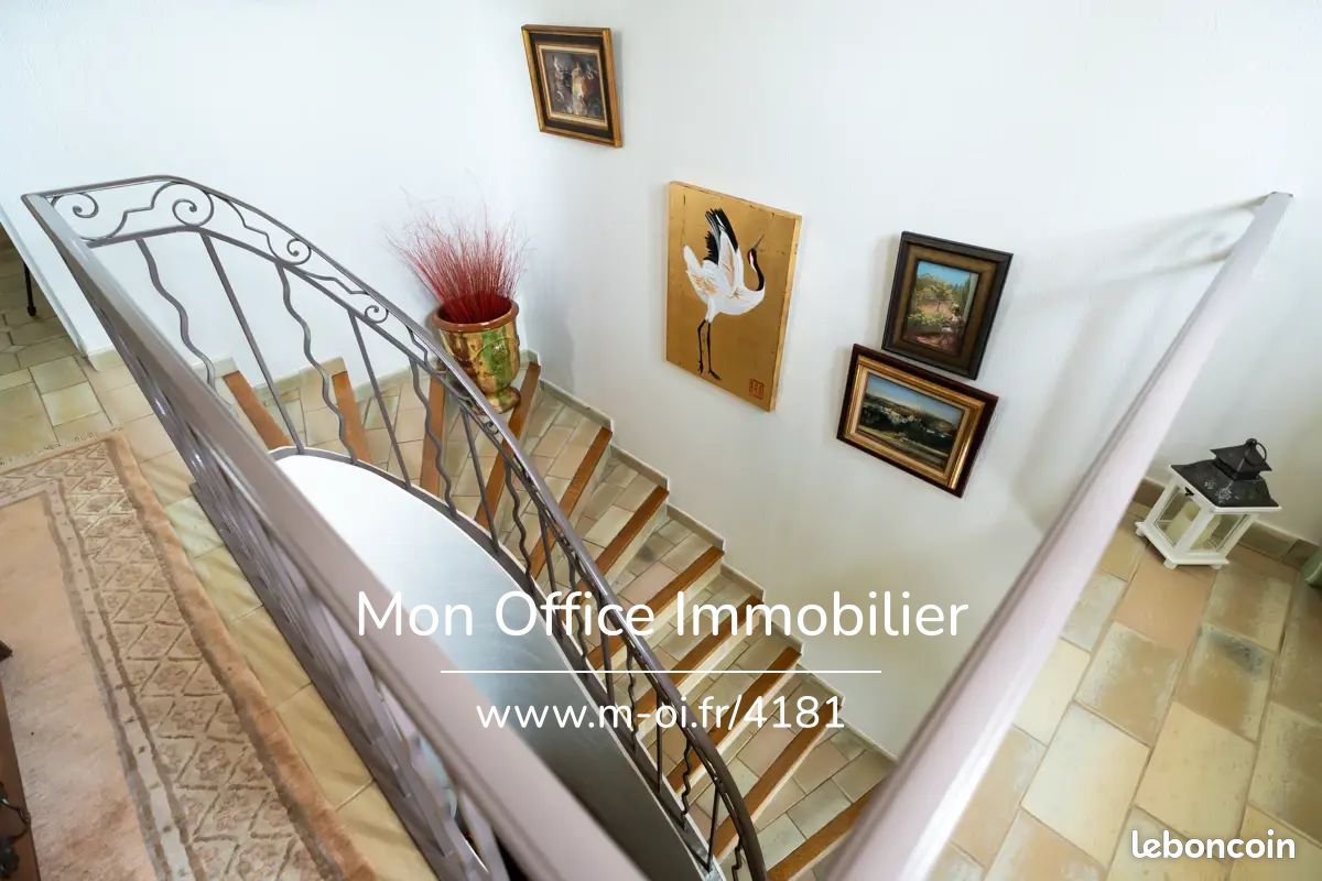 Maison 6 pièces 250 m² (image 8)