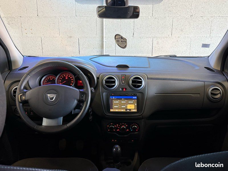 DACIA LODGY TCe 115 7 places Stepway, monospace (image 10)