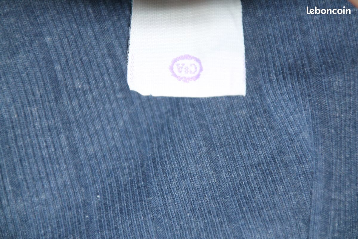 T-shirt col haut et sans manche bleu taille 38 (image 6)