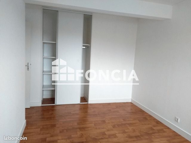 Appartement 3 pièces 71 m² · à Saint-Renan · 71 m² · 738 €