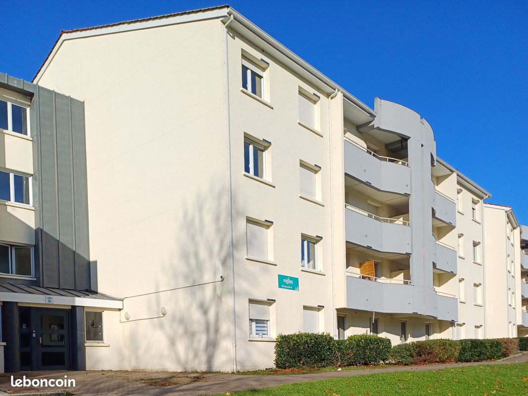 Appartement 1 pièce 23 m² · à Blanquefort · 23 m² · 393 €/mois