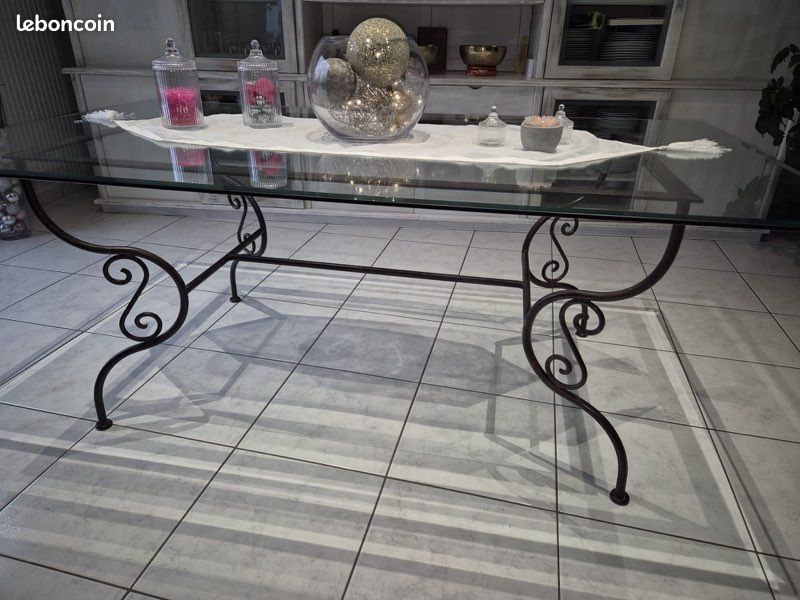 Table de salle à manger ou terrasse (image 13)