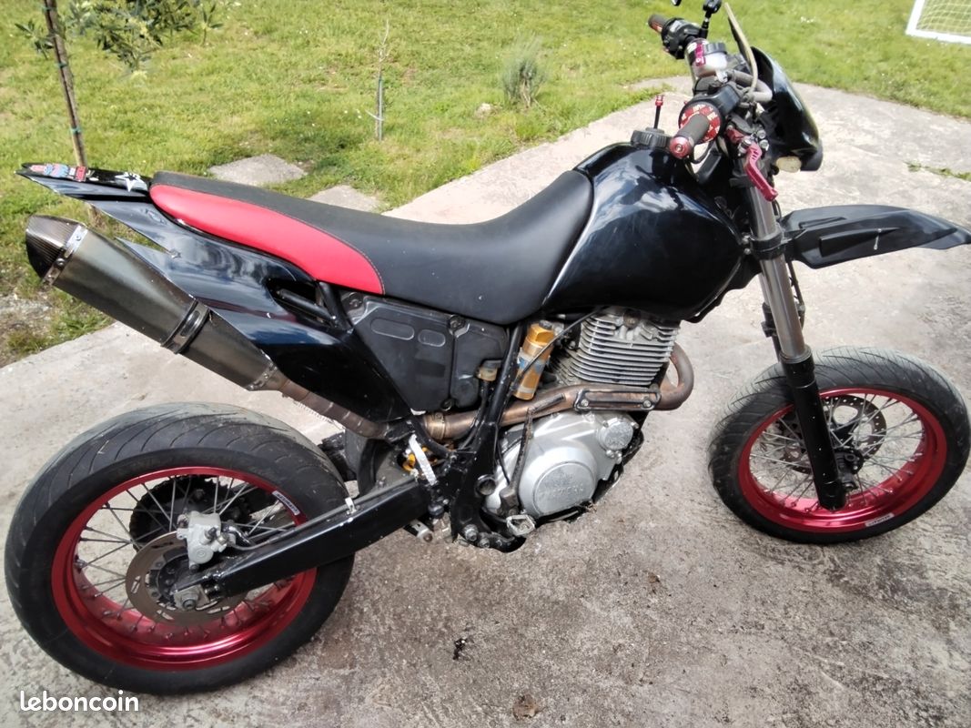 Toutes pièces Yamaha 600 ttr année 1998 (image 1)