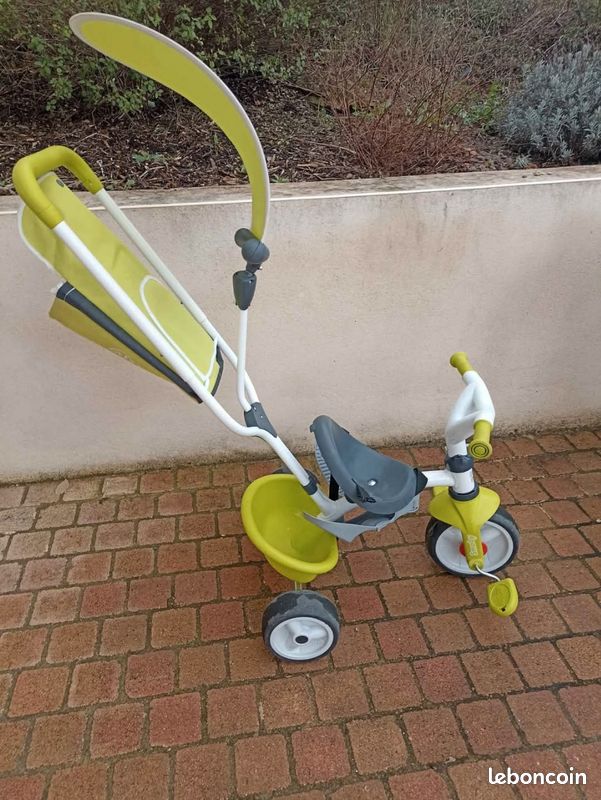 Tricycle (image 1)