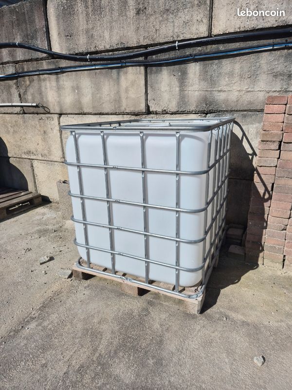 Cuve 1000L renforcée (image 1)