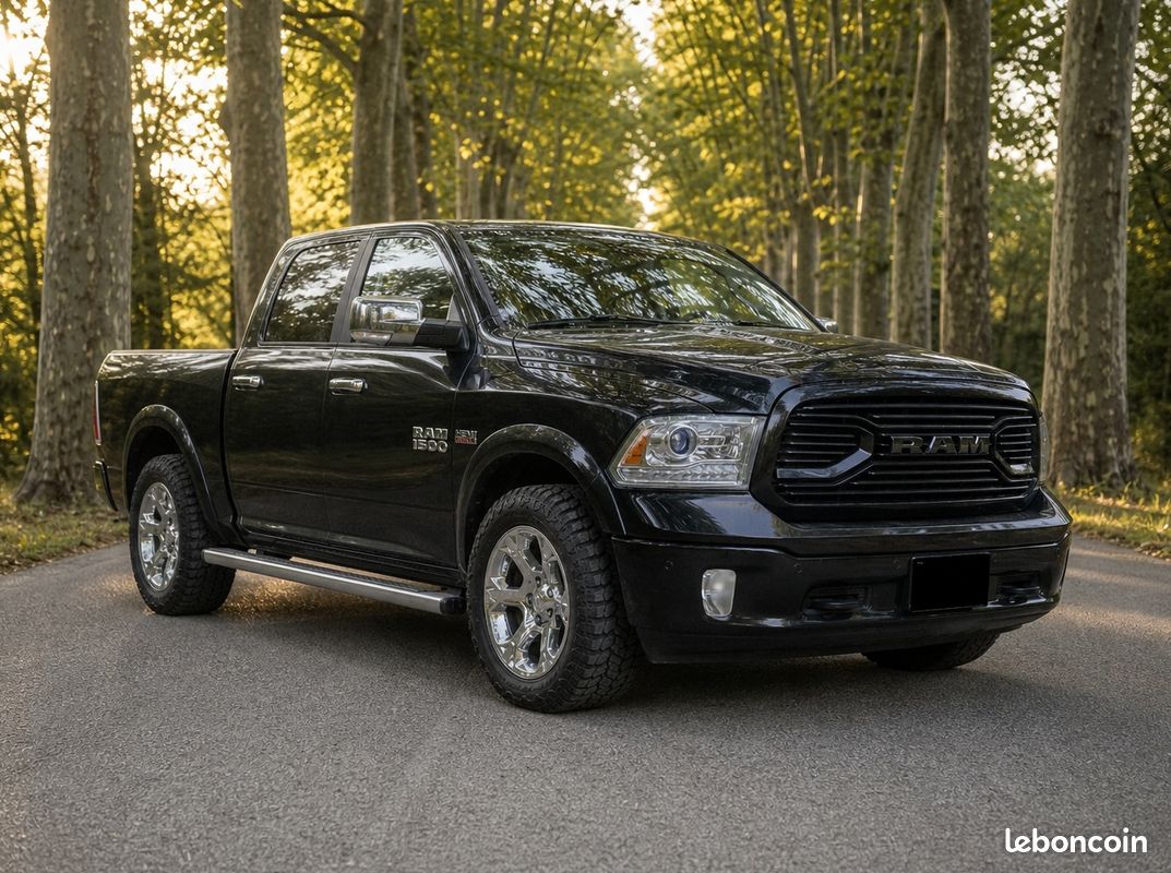 Dodge RAM 1500 Crew Cab Laramie V8 5.7L E85 (image 1)