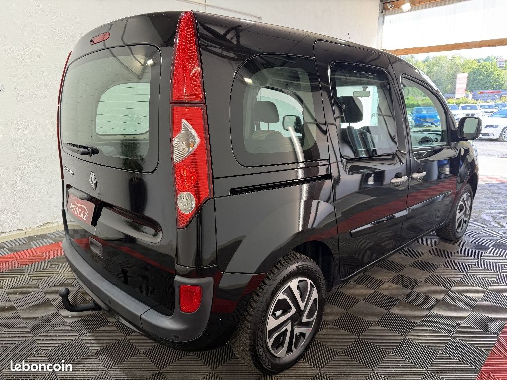 Renault Kangoo 1.6 16V 105 Privilège +REGULATEUR+ATTELAGE (image 7)