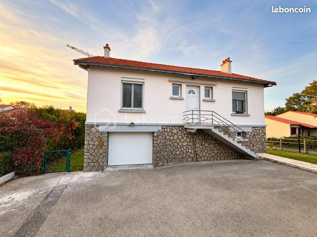 Maison 5 pièces 120 m² · aux Brouzils · 120 m² · 218 000 €