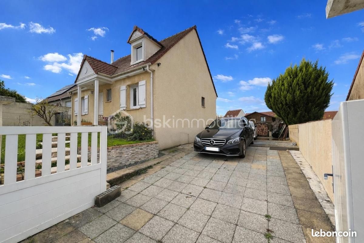 Maison 5 pièces 115 m² · à Coulommiers · 115 m² · 240 000 €