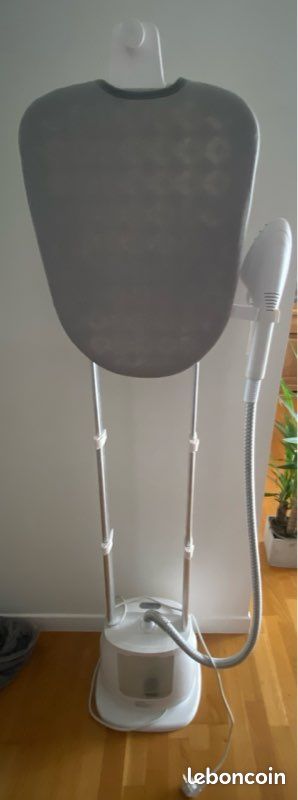 Défroisseur vertical (image 1)