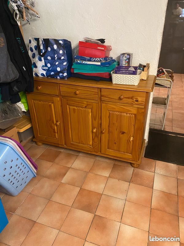 Bahut en pin (image 1)