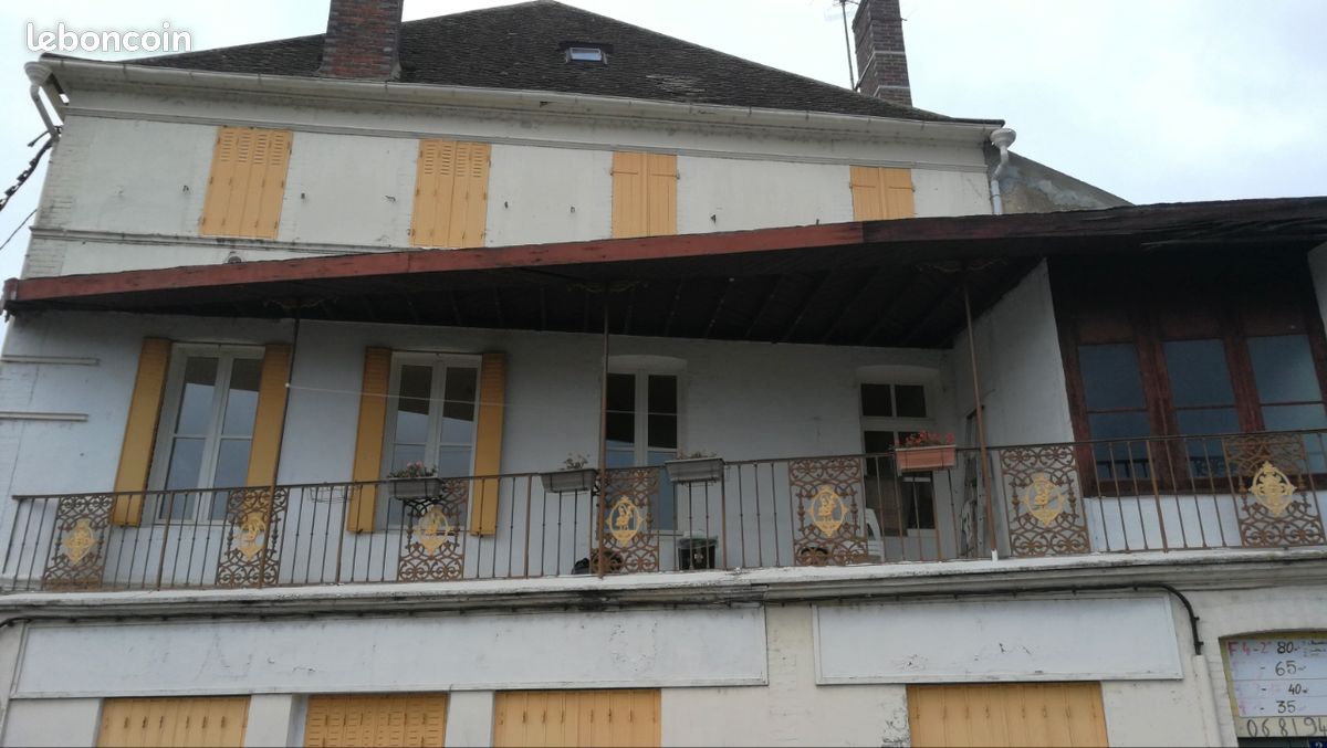 Appartement 3 pièces 84 m² · à Brienon-sur-Armançon · 84 m² · 717 €/mois