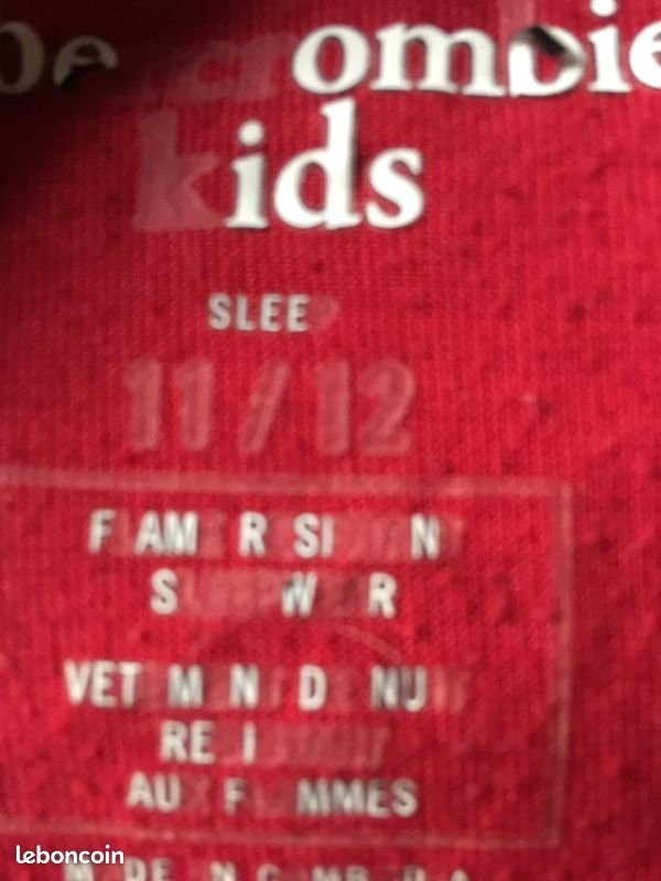 Pyjama Abercrombie & Fitch rouge 11-12 ans (image 3)