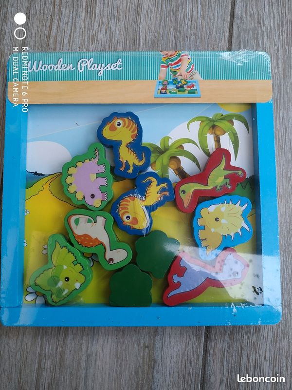 Jeux en bois dinosaures (image 1)