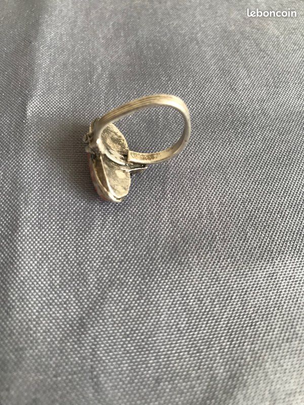 Bague réglable vintage métal et pierre (image 3)
