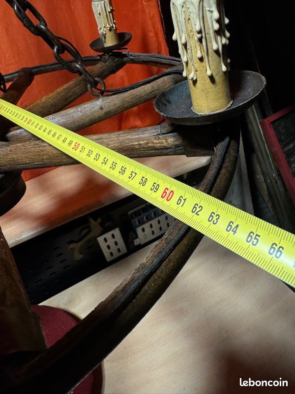 Lustre rustique en bois et fer forgé – esprit roue de chariot XIXᵉ (image 7)