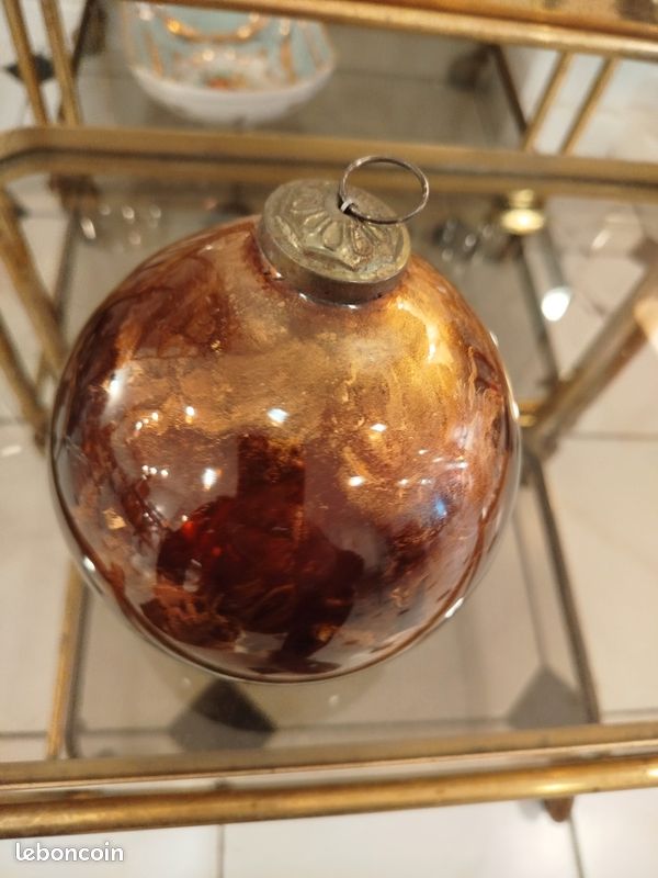 GROSSE BOULE DE noël en verre soufflé églomisé, 16cm de diamètre, vers