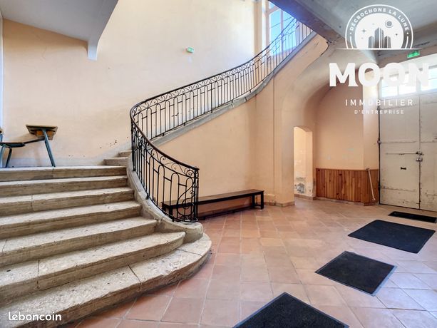 Immeuble 2000 m² Rabastens