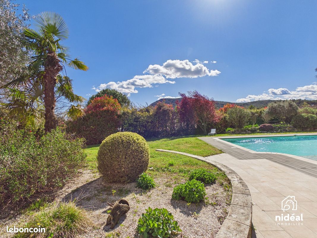 Maison 5 pièces 168 m² · à Sommières · 168 m² · 570 000 €