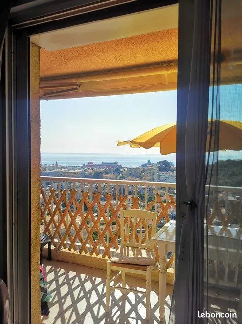 Appartement 3 pièces 76 m² · à Bastia · 76 m² · 818 €/mois