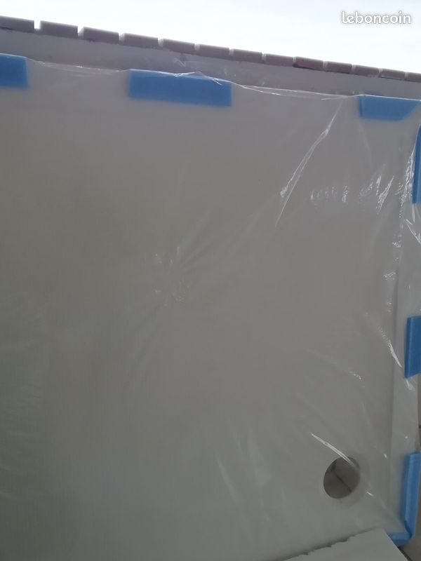 Receveur de douche plat en résine italienne (image 1)