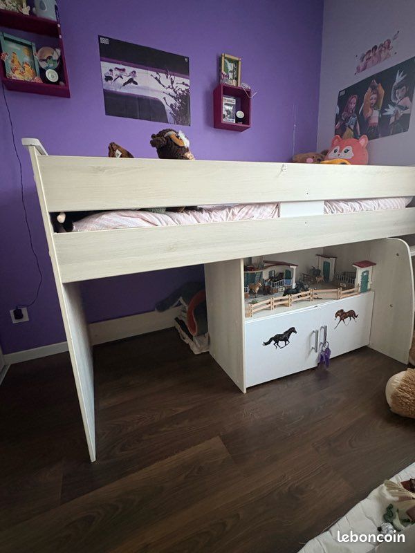 Vends lit demi hauteur avec bureau intégré (image 2)