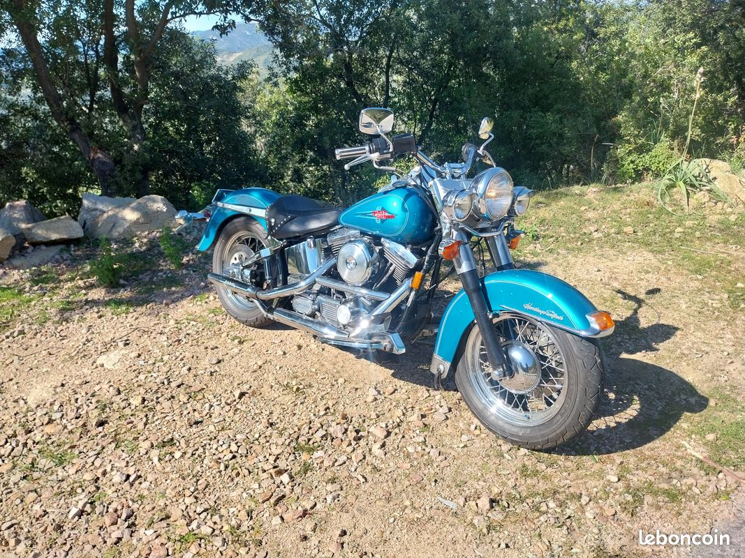 Harley softail heritage (image 1)